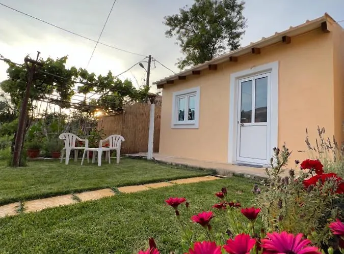 Vasiliki Little House