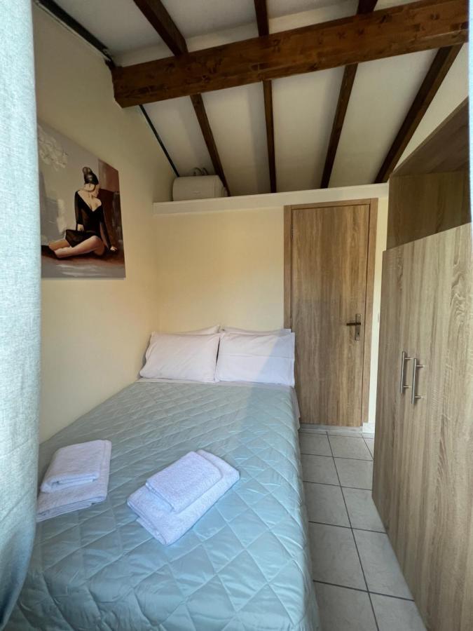 Vasiliki Little House Holiday home *
